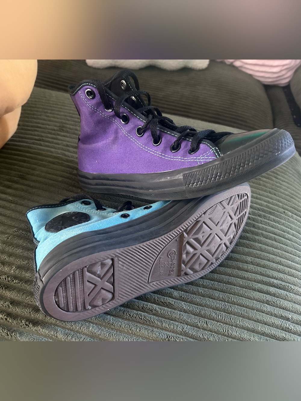 RARE, CLEAN! Converse By You Custom High Top Sneakers. Men’s 6, Women’s 8